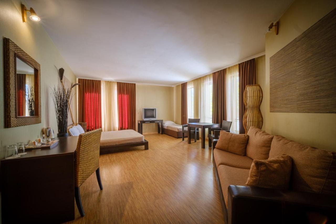 Family Hotel Classic Varna Luaran gambar